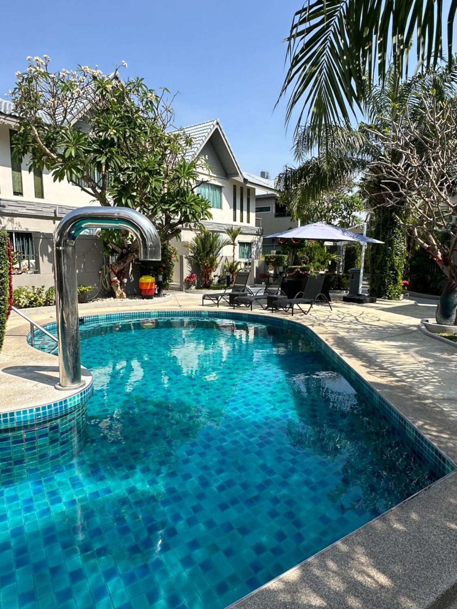Chateau Del 2bedrooms Villa *